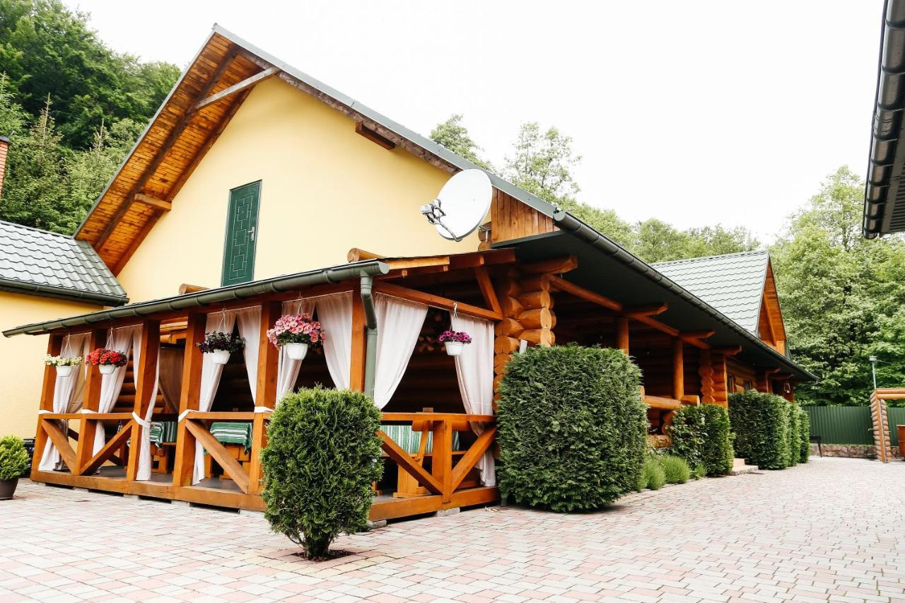 Chudodievo In Chynadievo Mini-Hotel Chynadiyovo Luaran gambar